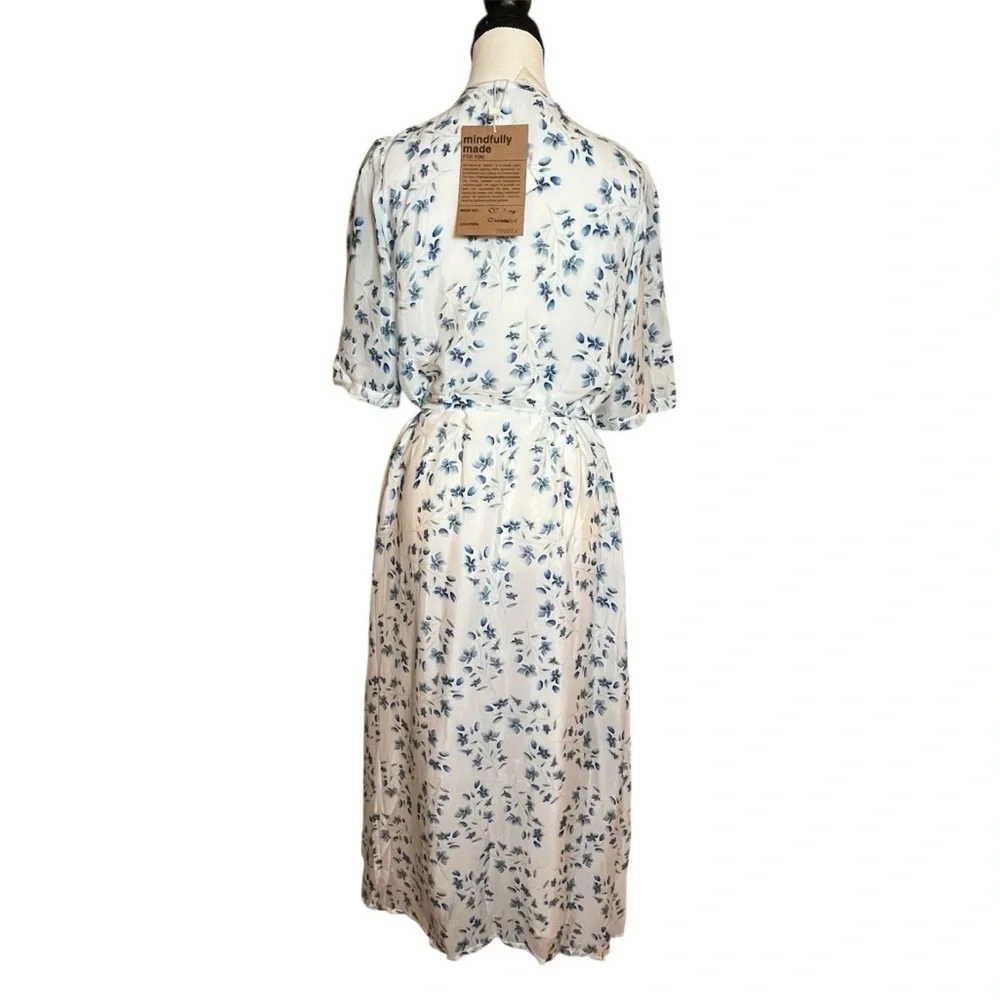 Reistor Summer Rains Dress in Visions Of Blue Wrap Dress Woman’s Size Large NWT - Picture 4 of 9